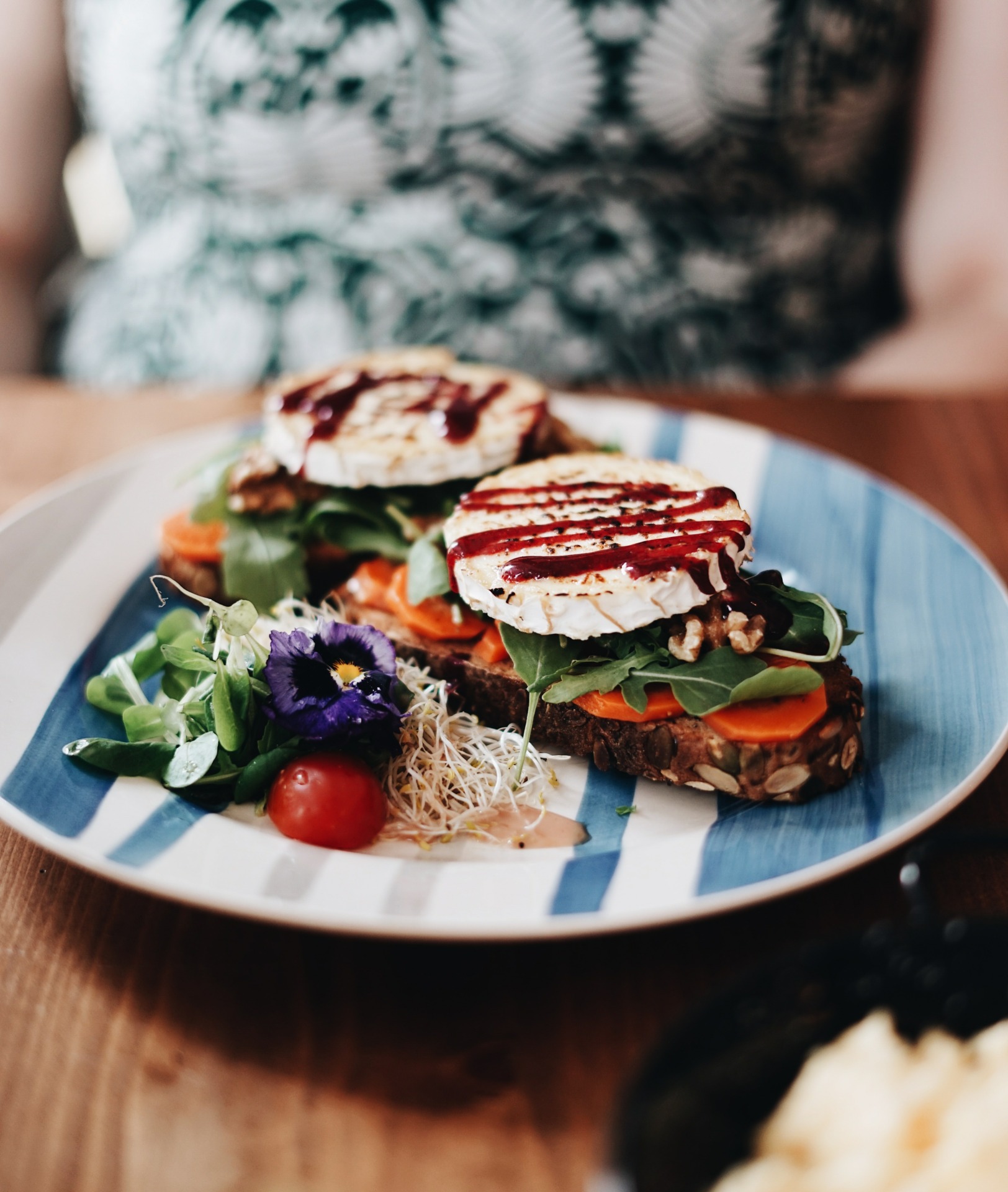 Tartine chèvre vegetables