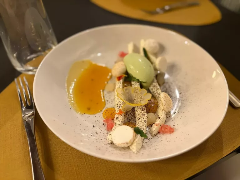 L'Abbaye de Talloires : Gastronomie Abbaye Talloires