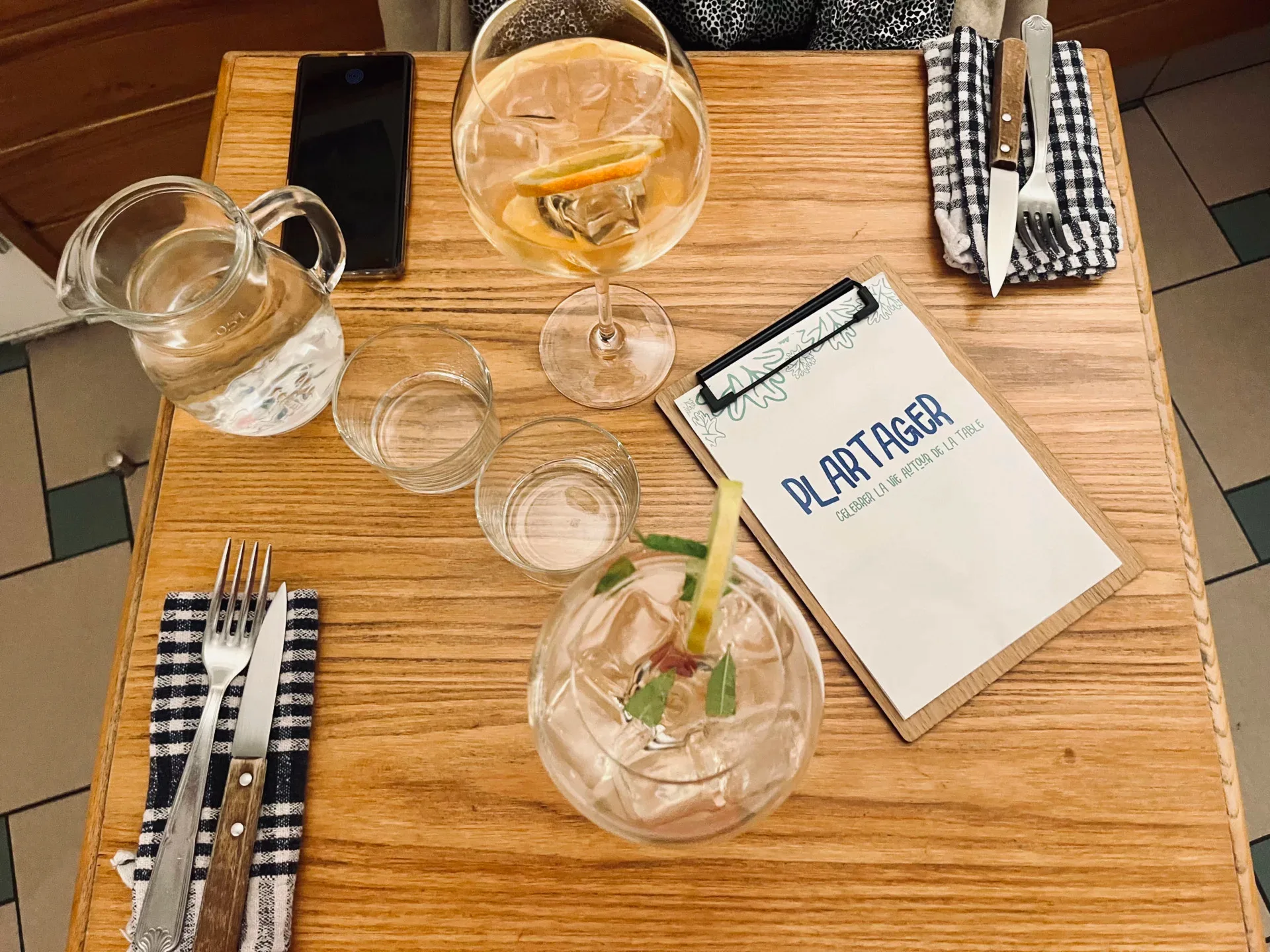 Bistro Sauvage : bistro sauvage spritz naturel